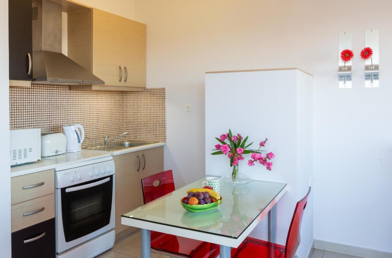 פליאוחורה Caravella Luxury Apartments מראה חיצוני תמונה