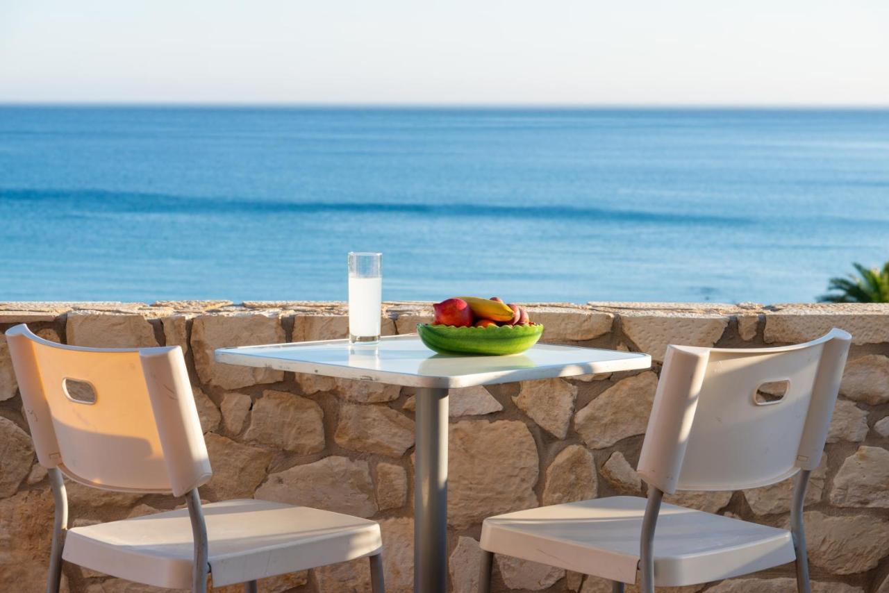 פליאוחורה Caravella Luxury Apartments מראה חיצוני תמונה