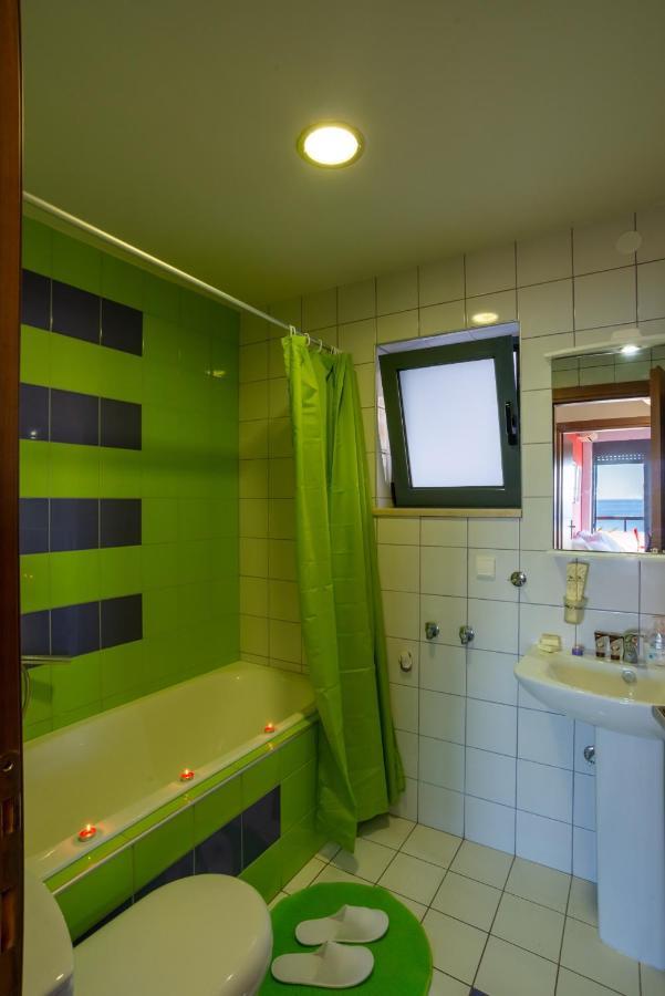 פליאוחורה Caravella Luxury Apartments מראה חיצוני תמונה