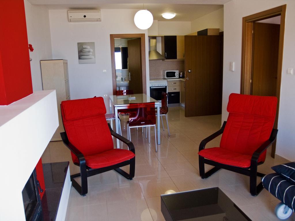 פליאוחורה Caravella Luxury Apartments מראה חיצוני תמונה