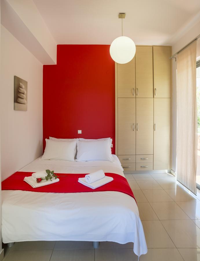 פליאוחורה Caravella Luxury Apartments מראה חיצוני תמונה