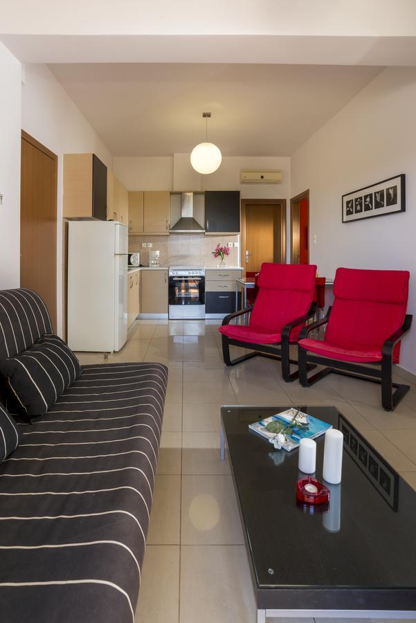 פליאוחורה Caravella Luxury Apartments מראה חיצוני תמונה